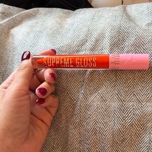 Jeffree Star ‘Everybody Knows’ Supreme Gloss